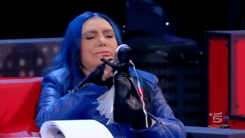 loredana-berte-bambola.gif